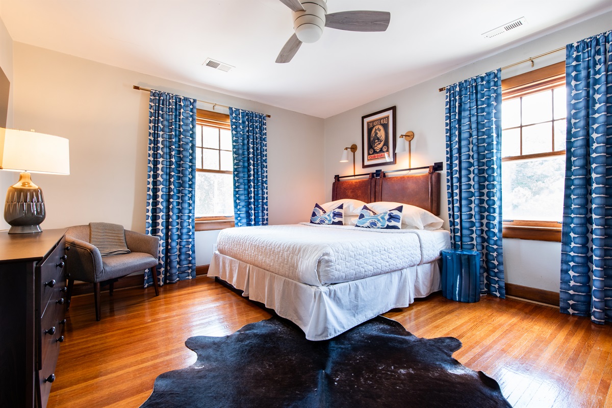 Second-floor king suite with ensuite bath
