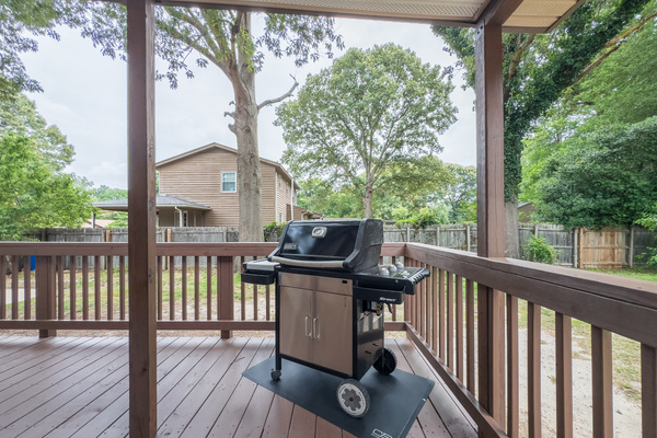 Propane gas grill