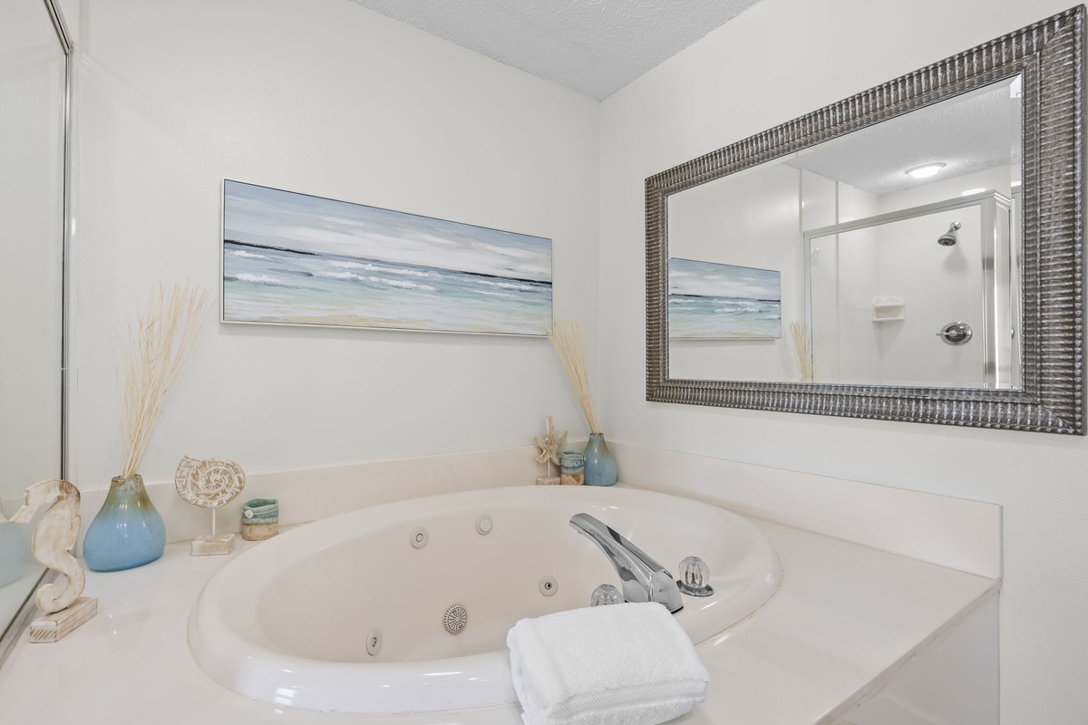 Jacuzzi Tub 
