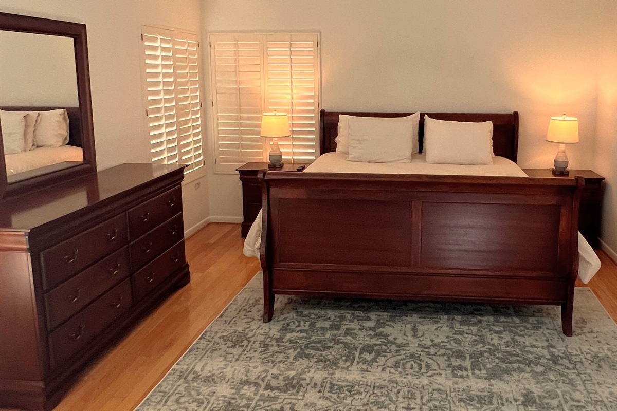 Master King Bed and Ensuite