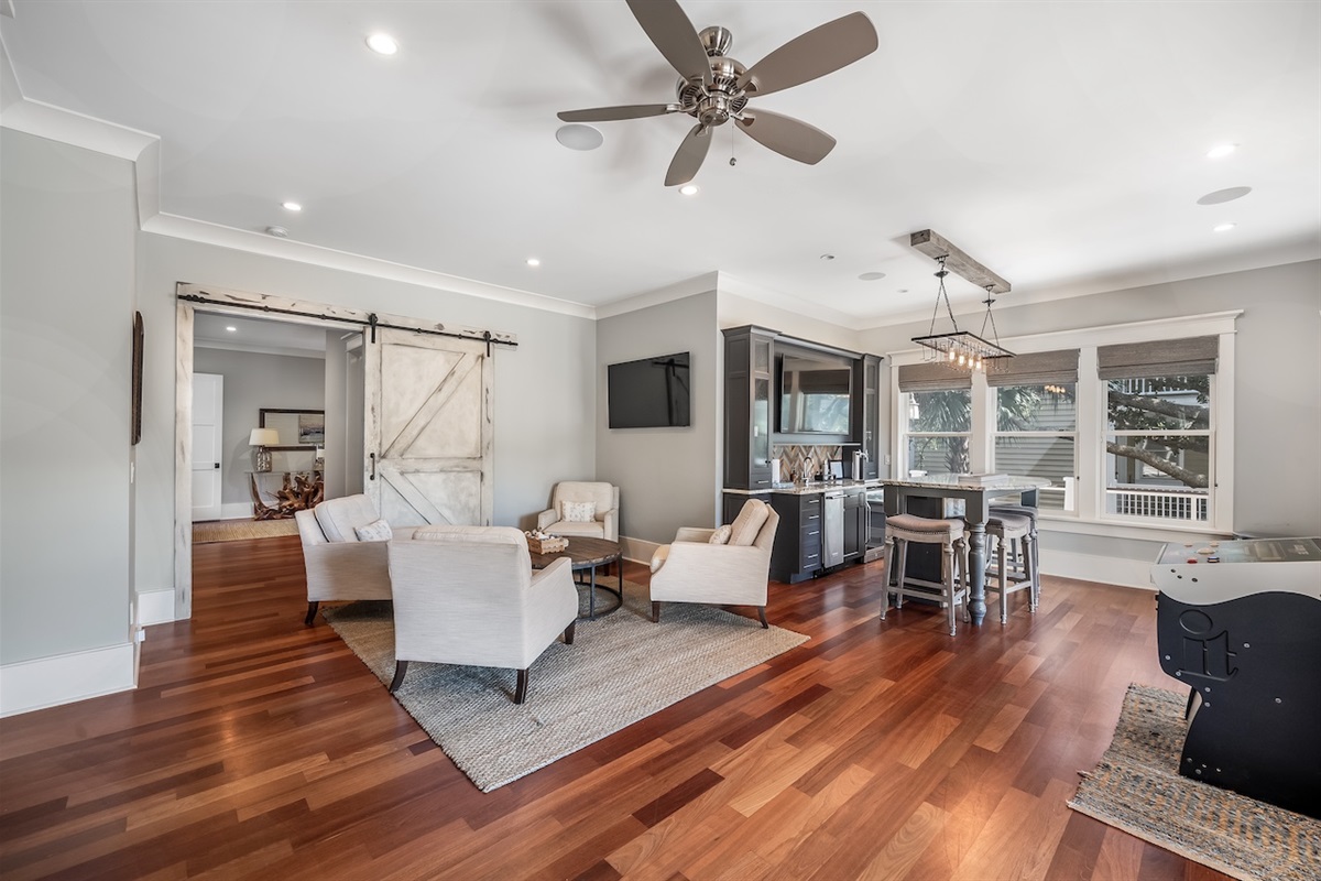 Sitting Room/Bar/Arcade Game on first floor Shore Thing | 4001 Palm Blvd | Isle of Palms, SC | IOP Escapes