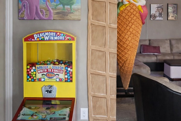 Ice cream claw machine fun