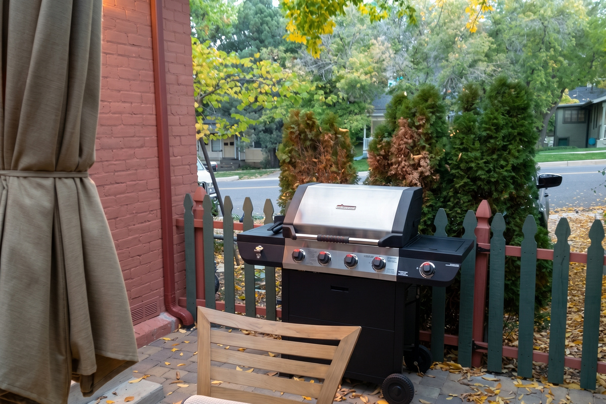 Fire up the full-size propane grill and enjoy delicious BBQ meals on the patio!