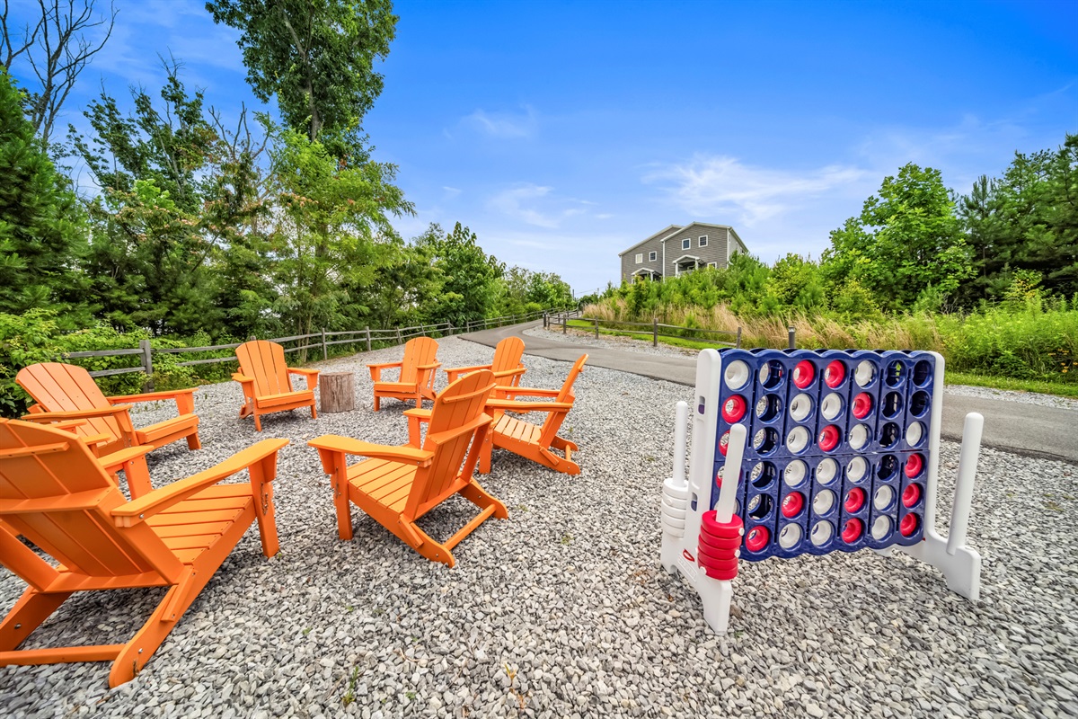 Grab your group and tell stories from your day here at the social circle. There are night lights for after dark relaxation. The FUN size pickle ball court is right across the driveway.
