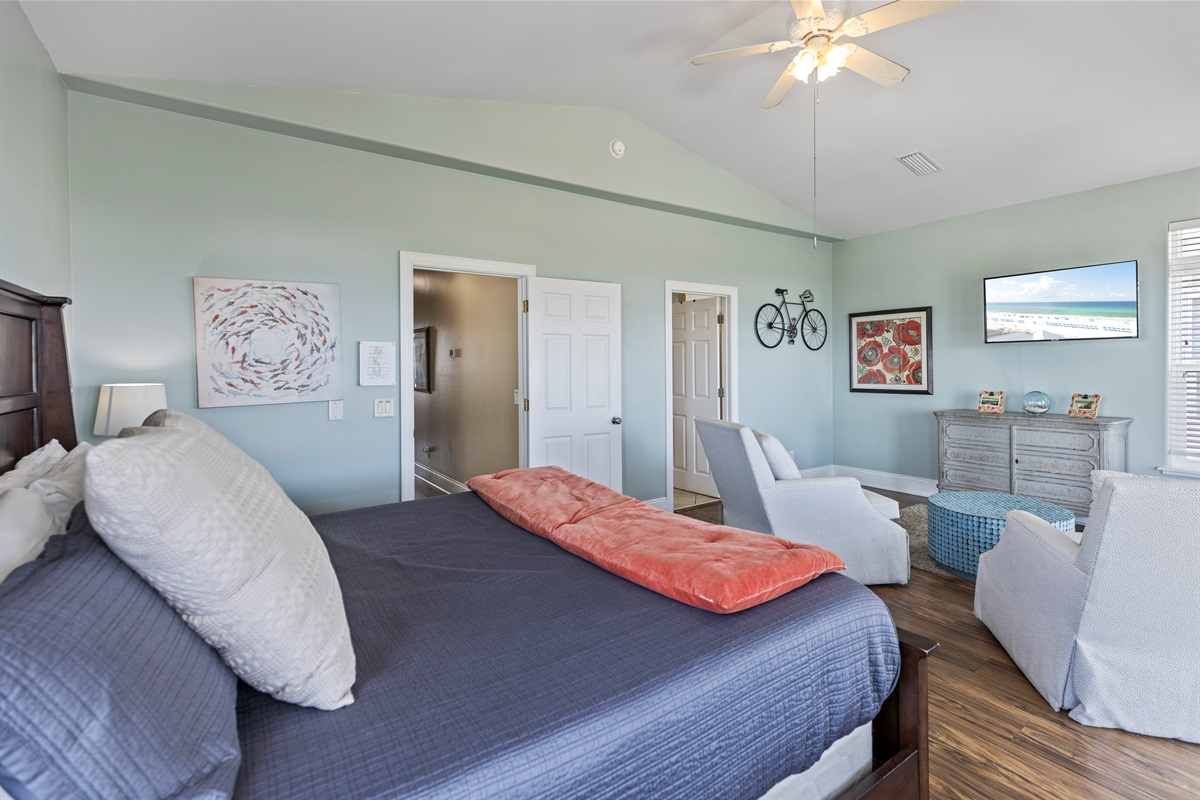 3rd Floor Master Bedroom