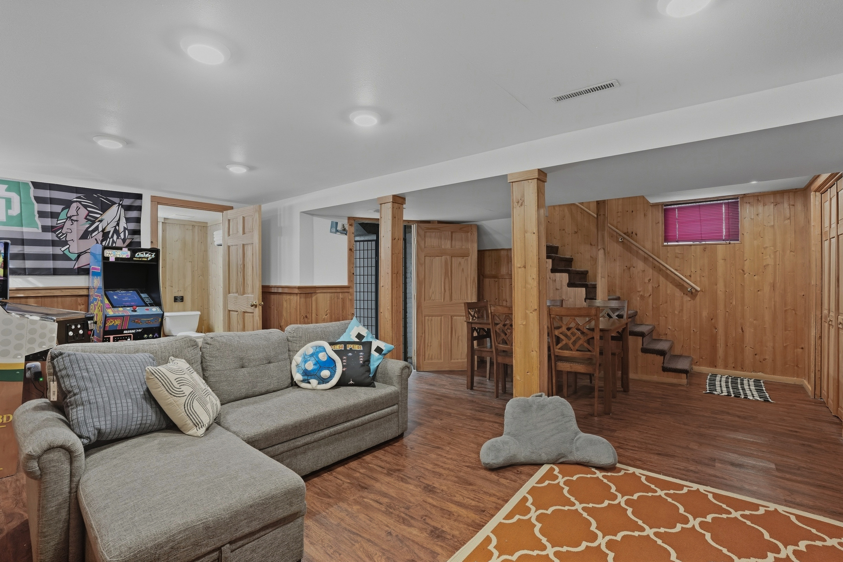 Lower Gameroom