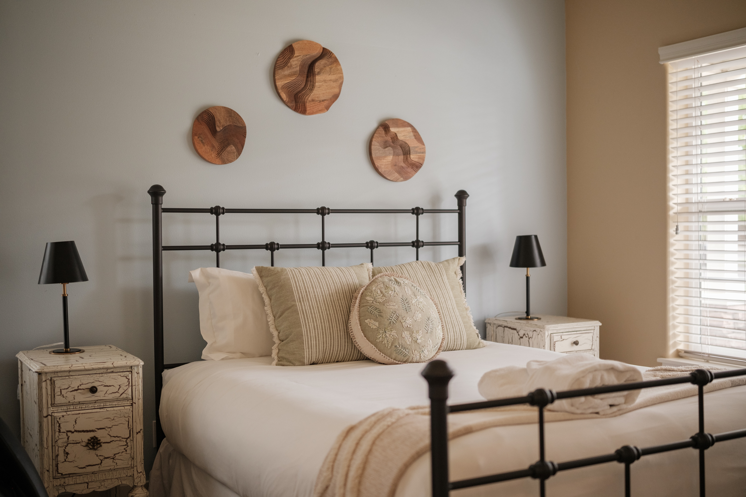 Comfortable bedding with Oeko-Tex certified linens for a clean, restful sleep.