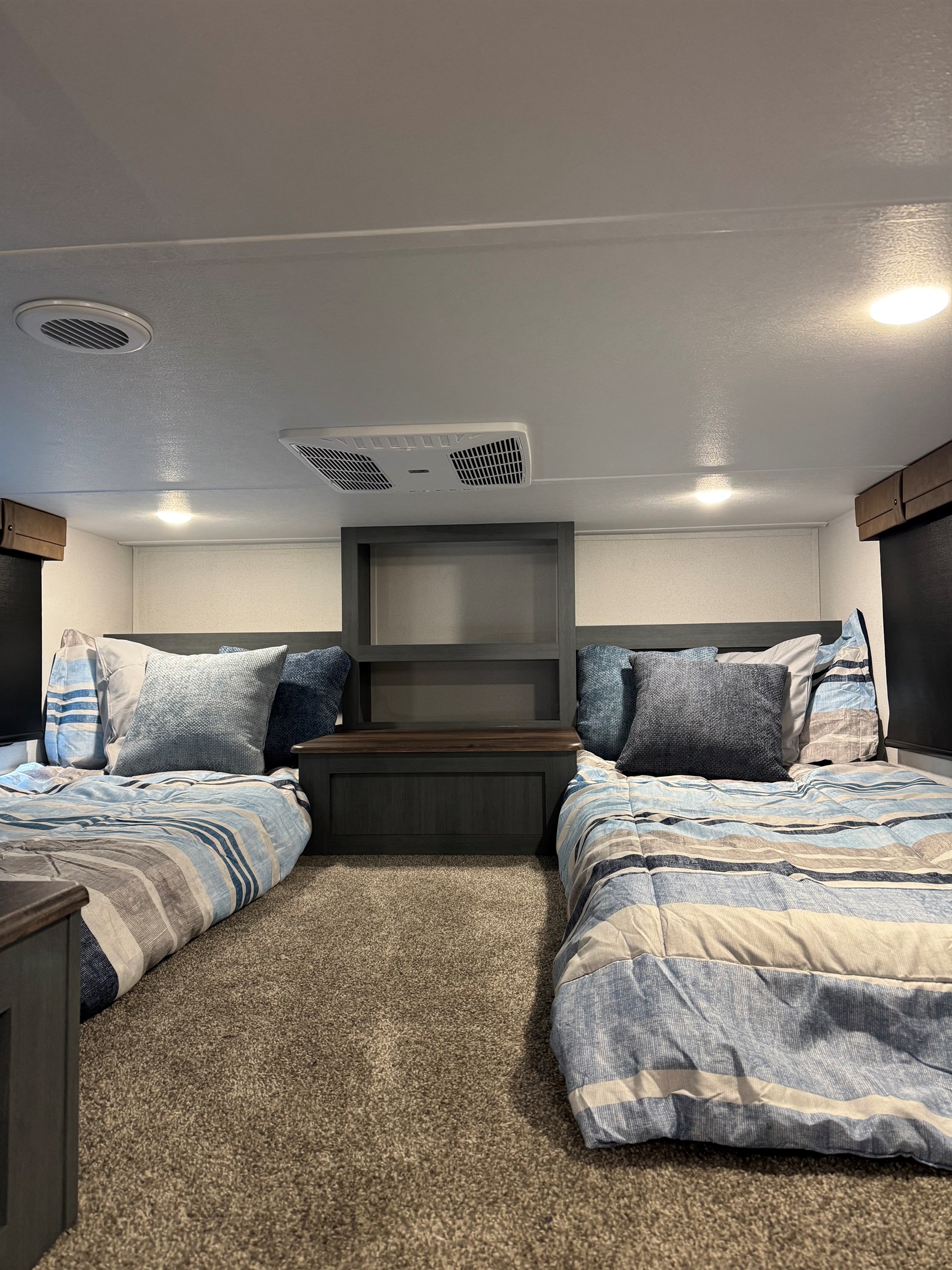 Loft with two more twin beds