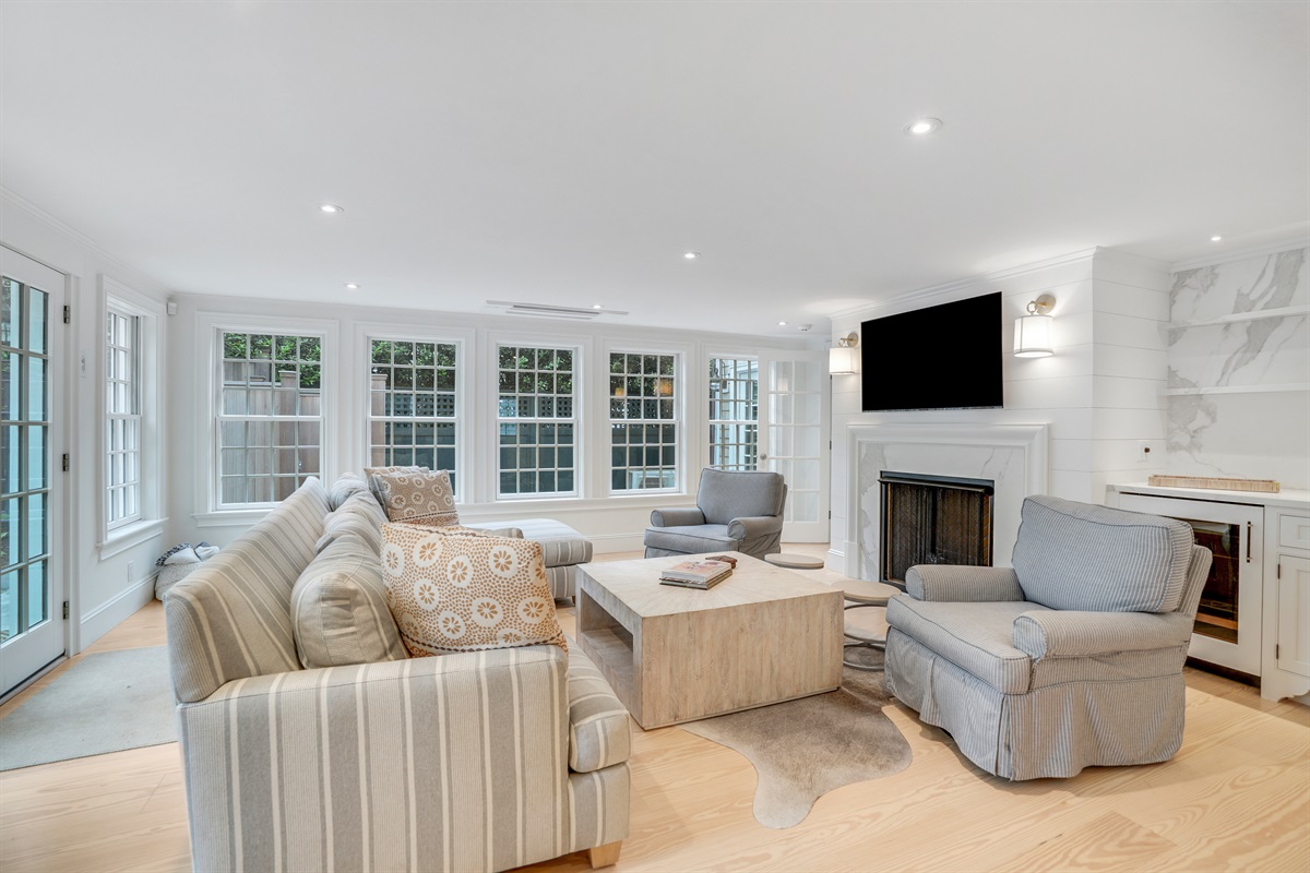 West Living Area