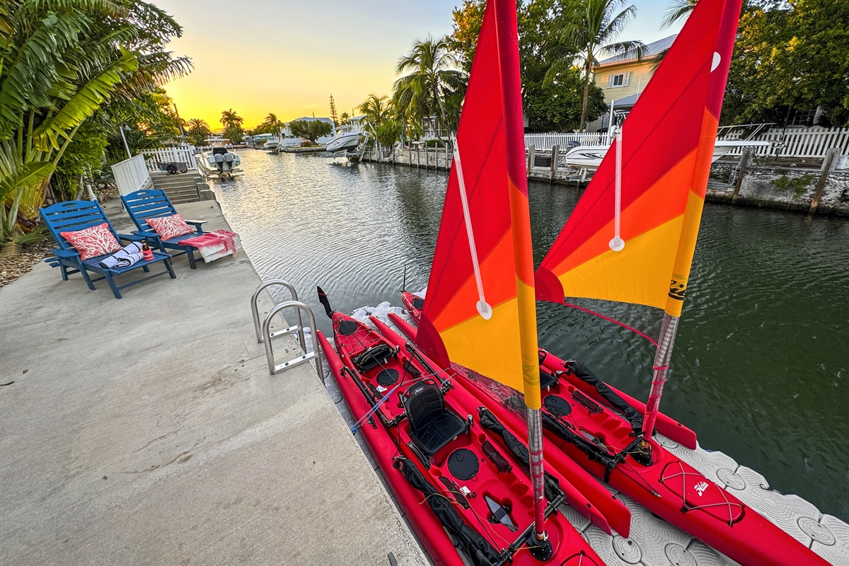 Hop on the two sailing kayaks included in your stay.