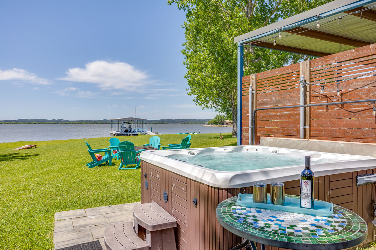 Outdoor Hot Tub
