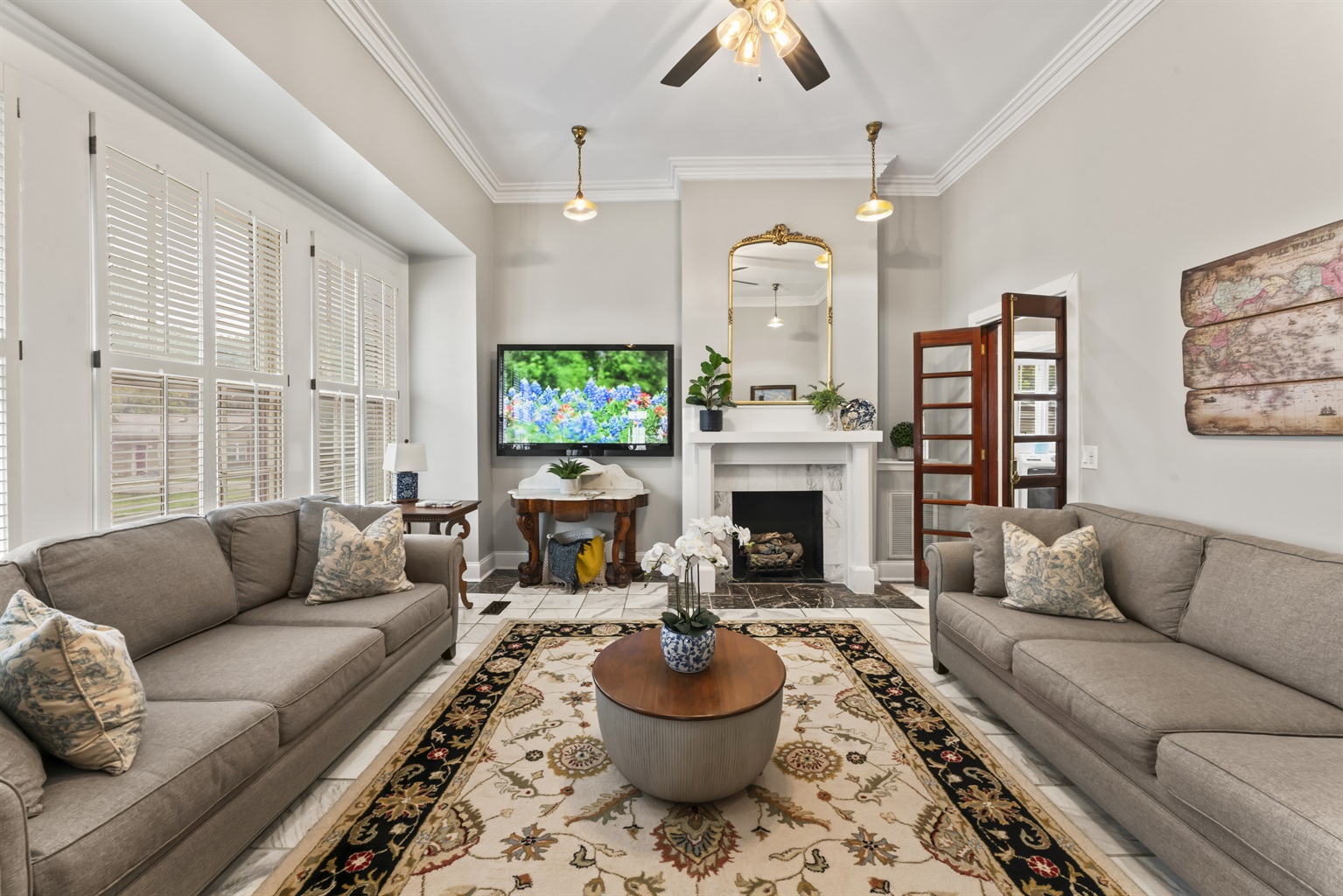 Cottage Parlor