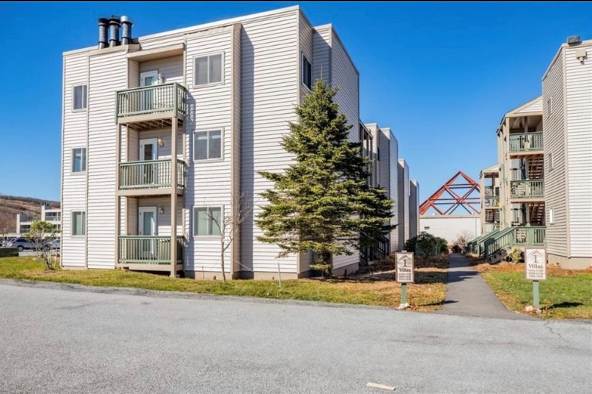 The All Seasons Center (pool, game room, and exercise) is conveniently located across the walkway from the condo.