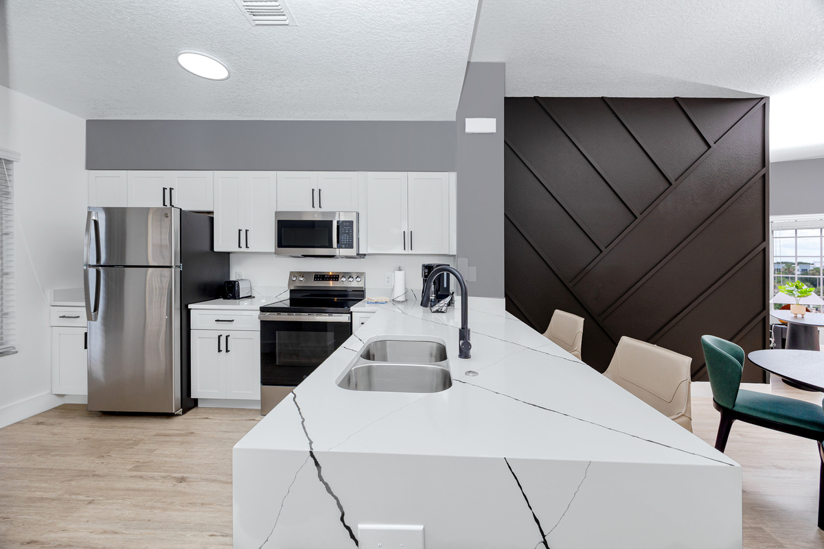 Beautiful kitchen and open layout