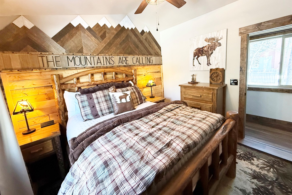 Bedroom #2, queen bed, main floor.