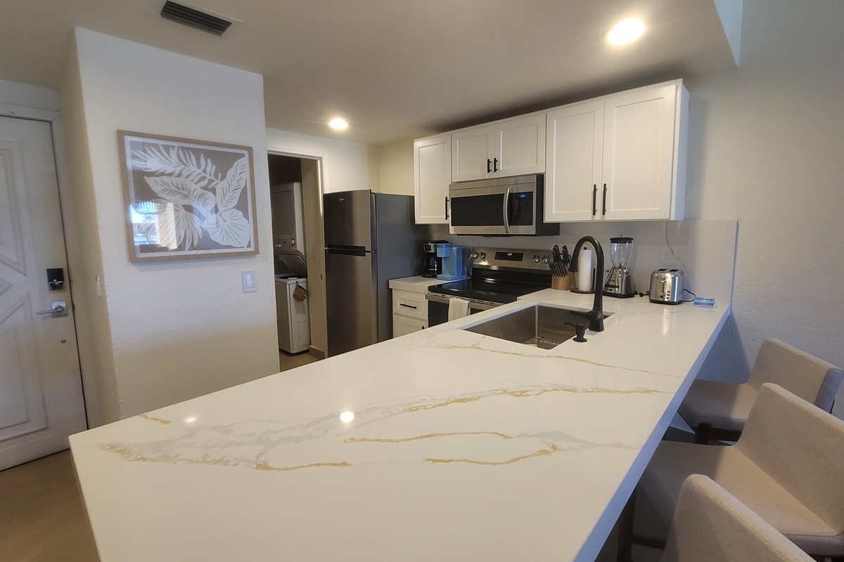 We have both a drip brew and Keurig. If you would like to use either coffee machine, be sure to bring your own coffee and pods for these!