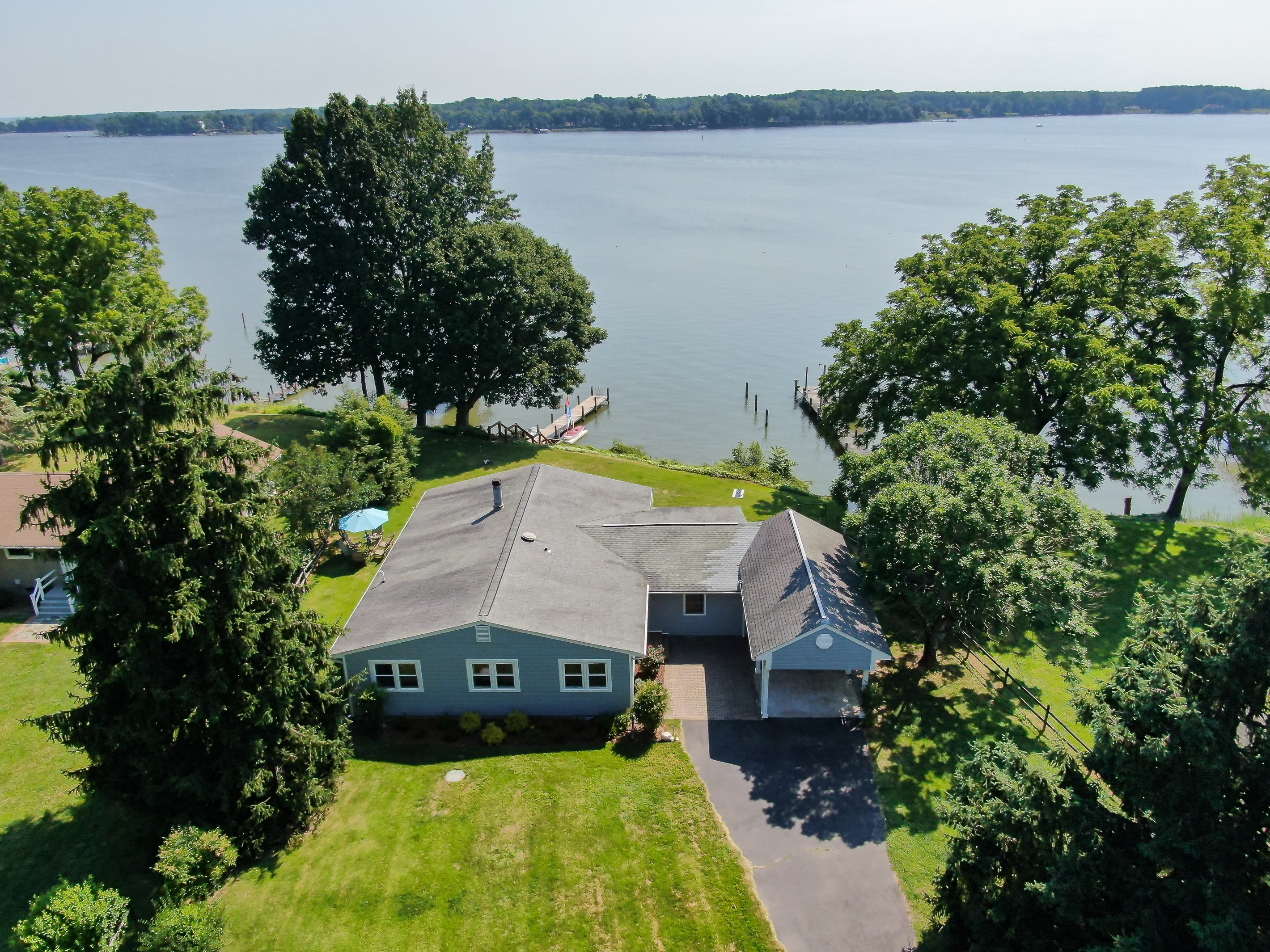 Wake up to expansive Nomini Bay views and the peaceful scale of Virginia’s Northern Neck. From this waterfront retreat, you can step outside and let the water set the pace.