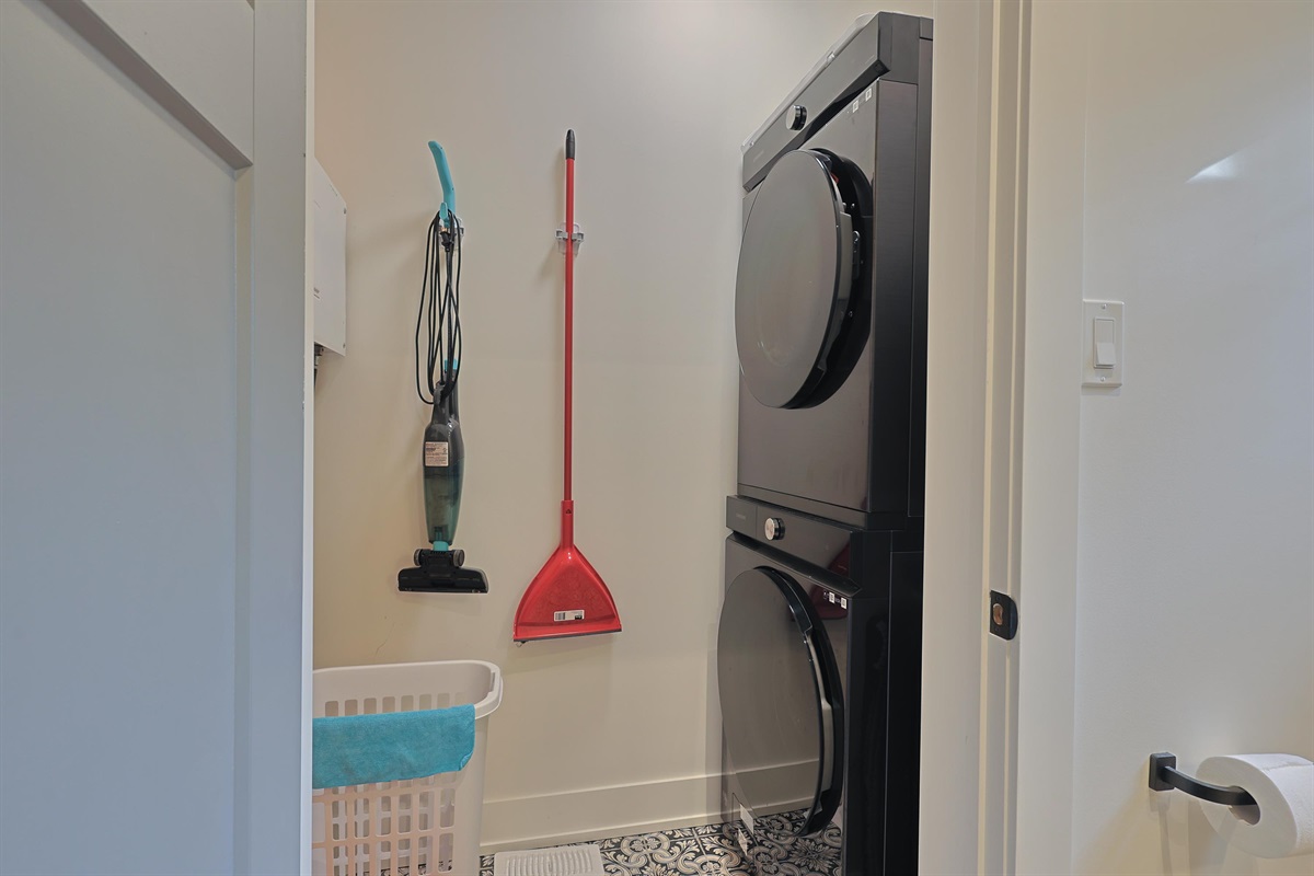     &ldquo;Modern laundry facilities thoughtfully included for your comfort and convenience.&rdquo;
