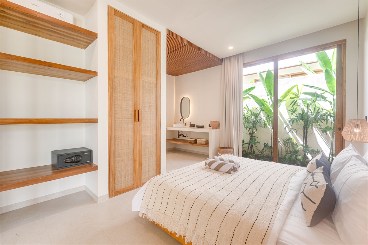 Room 1