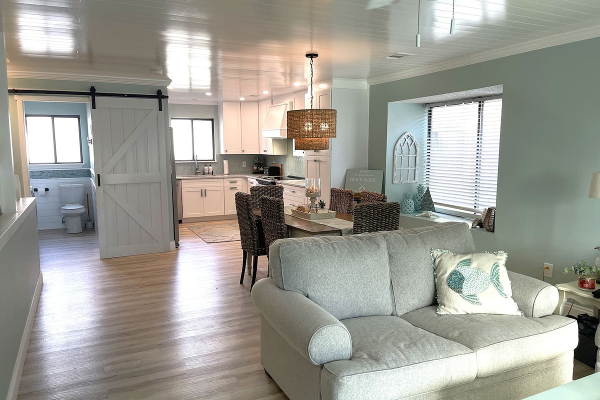 Spread out across three levels &mdash; your group always finds each other. Main level living, upper bedrooms, lower suites, everyone has a zone.