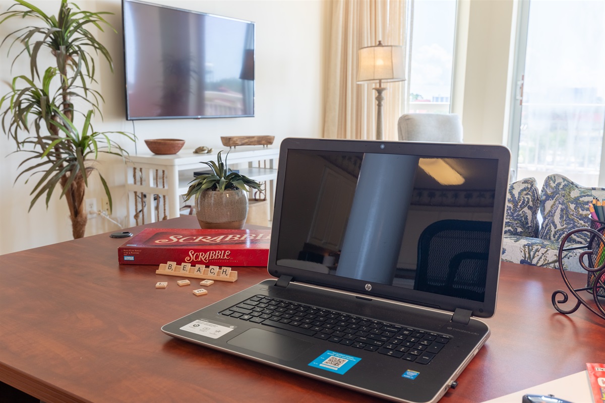 Living Office Area