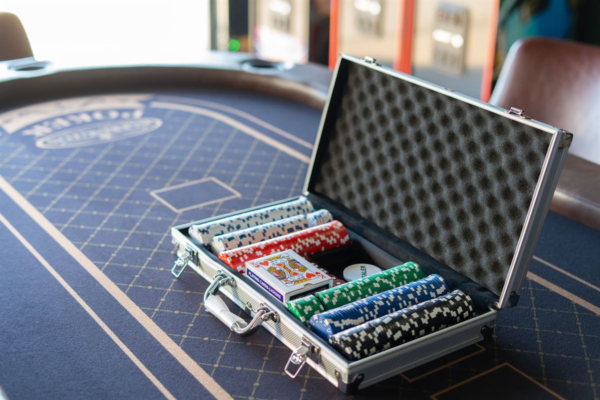 Game Night Essentials ♠️♥️♣️♦️ – Fully stocked poker chips and cards, ready for your next round.