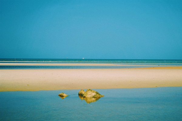 Skaket @ Low Tide, Orleans - photo cred Aidan Patrissi. Guidebook Cape Cod says it's one of the best spots on the Cape to catch a sunset. 