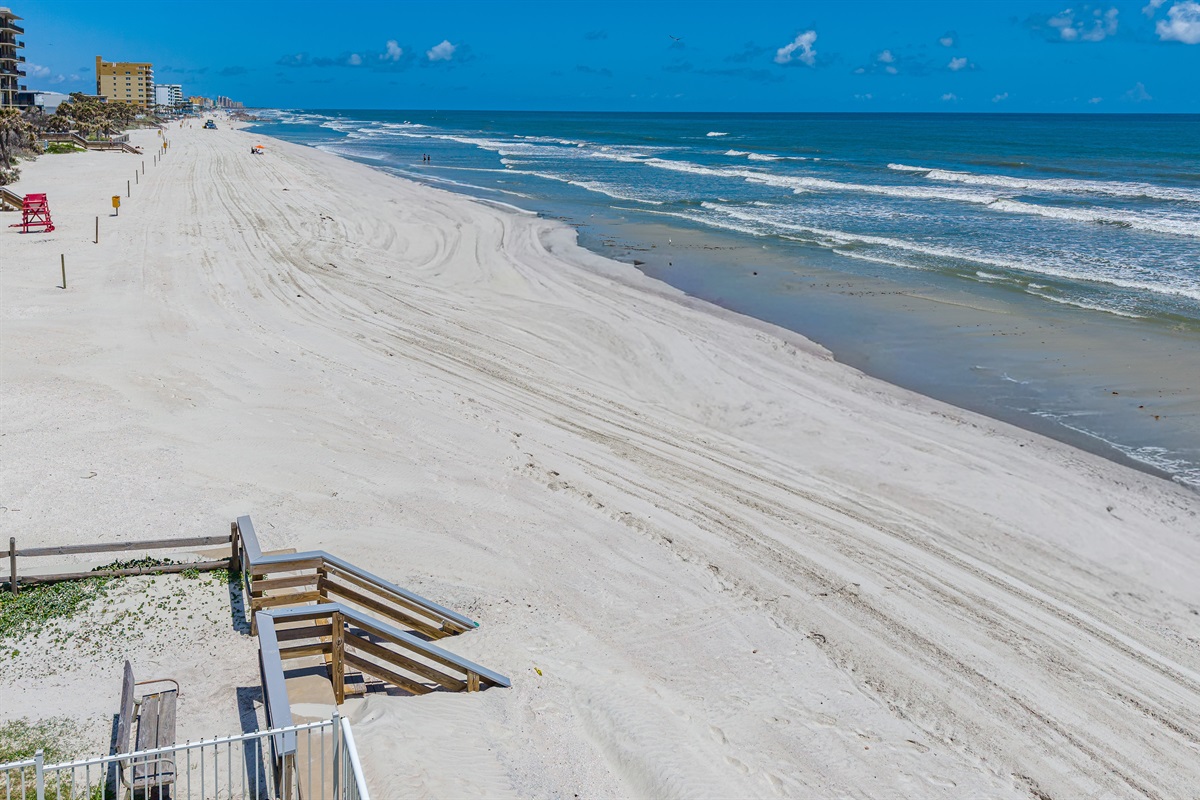 Nearby public beach access!
