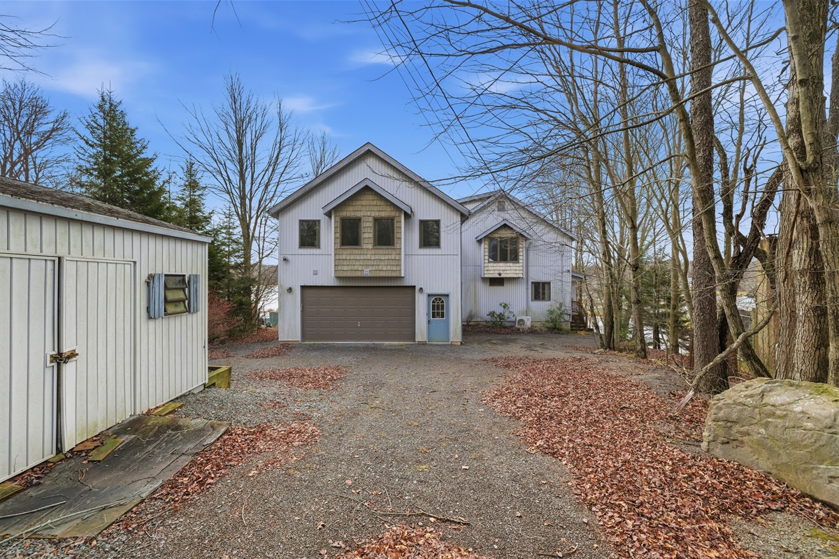 View of the house from the driveway