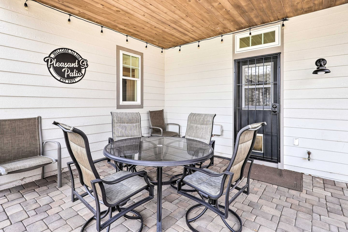 Your own outdoor living room, complete with cozy seating for the whole group.