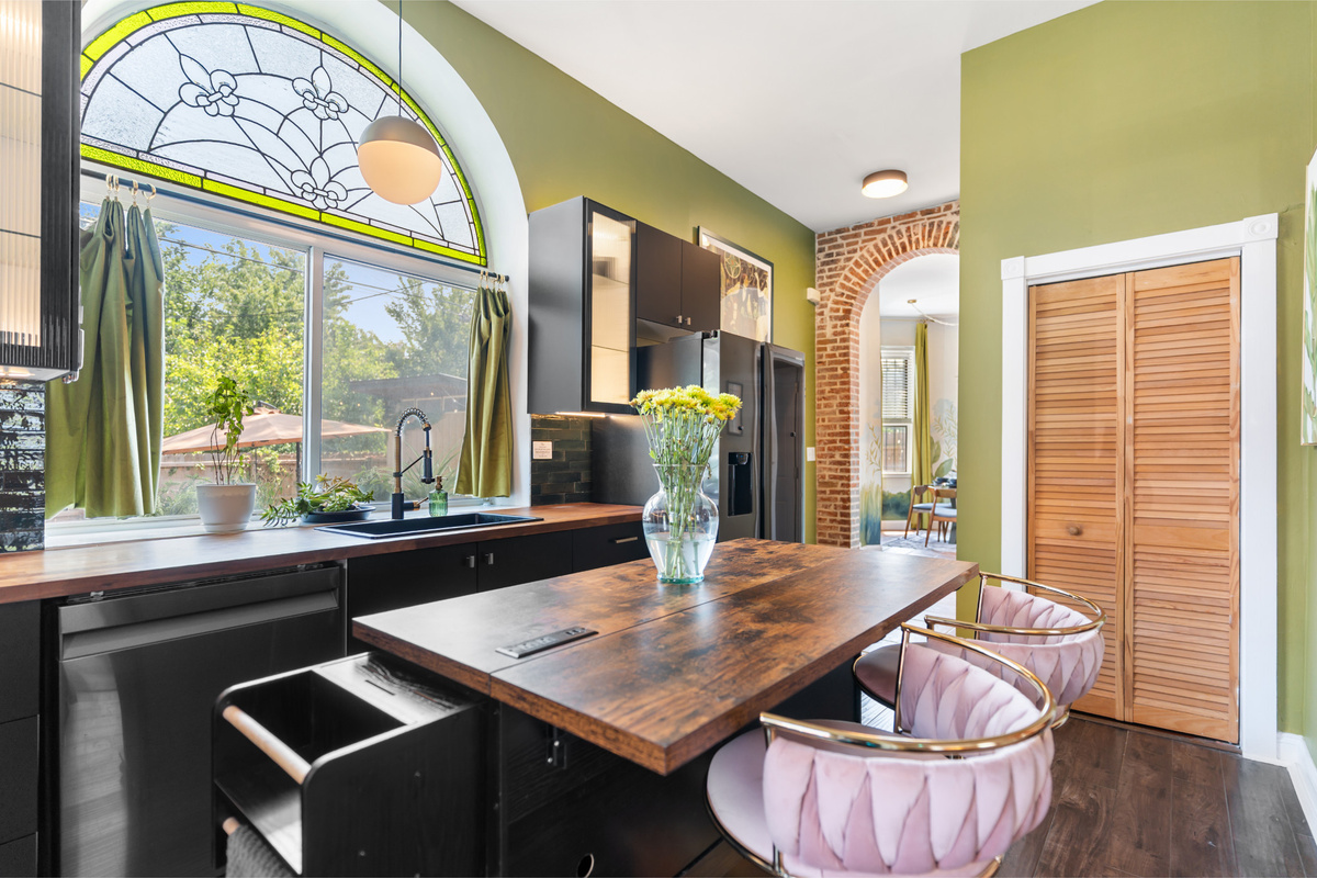 Grab a seat at the island while someone plays chef.