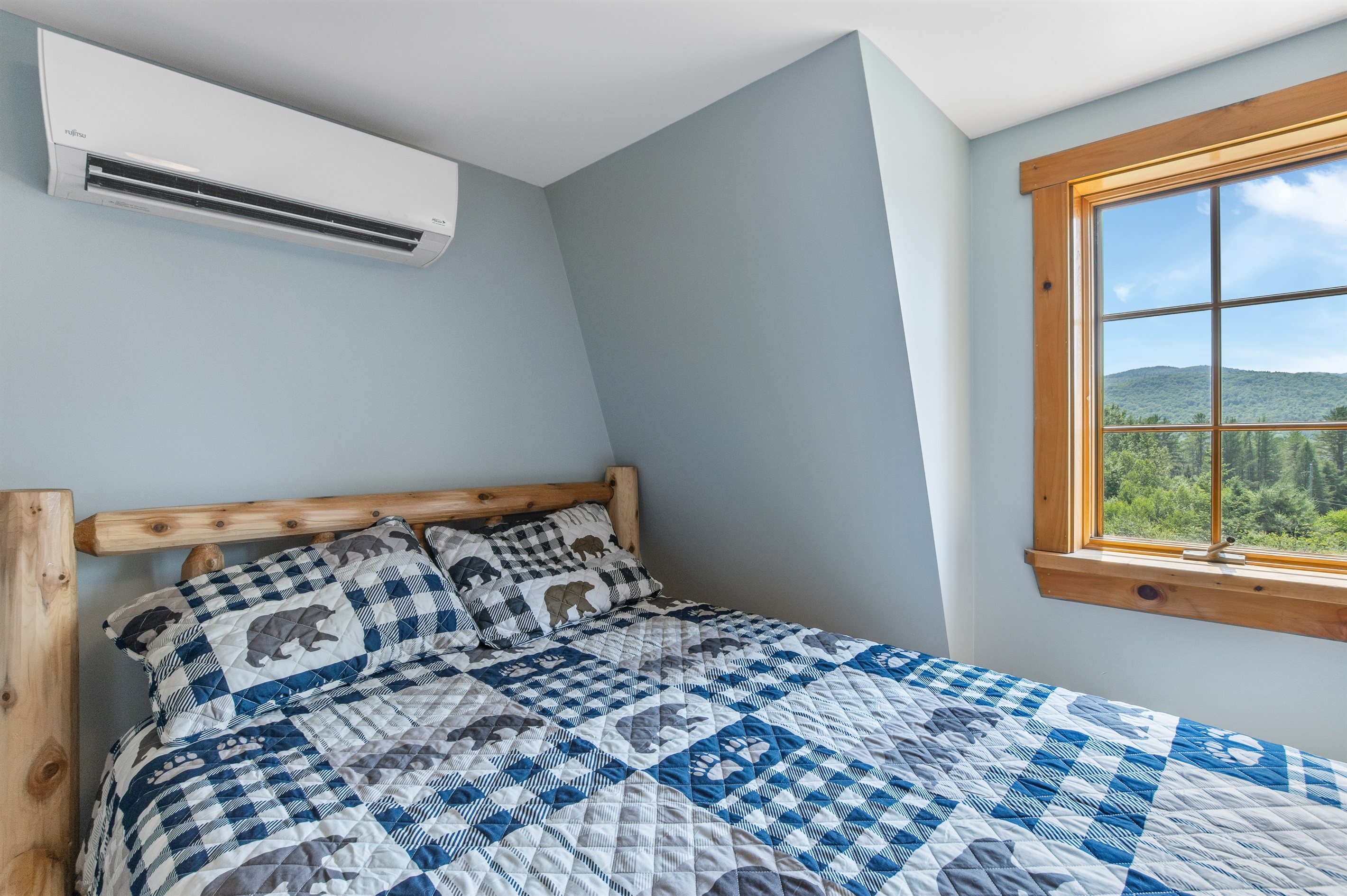 Full Size Bedroom