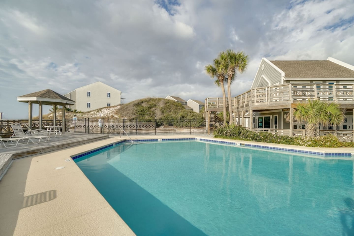 Float in before sunset at the beachfront pool and find your spot under the gazebo.