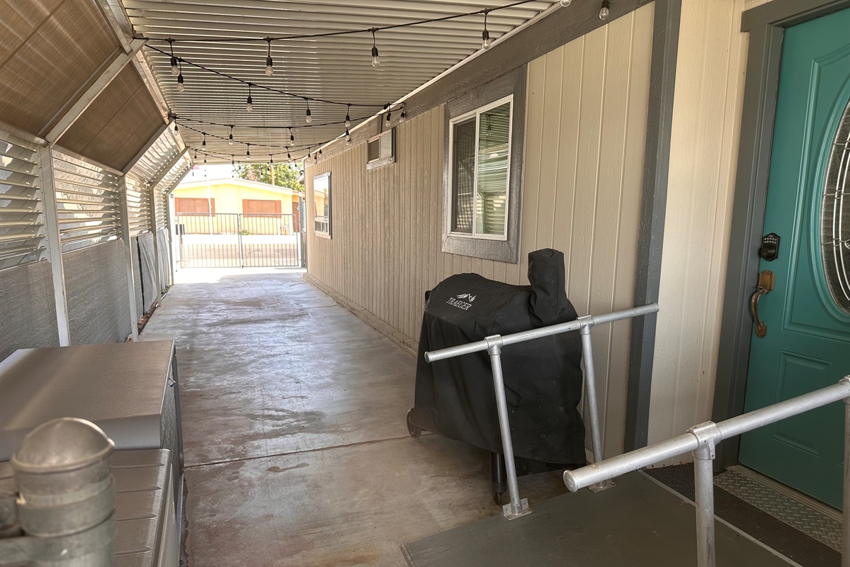 Carport/Driveway Entrance