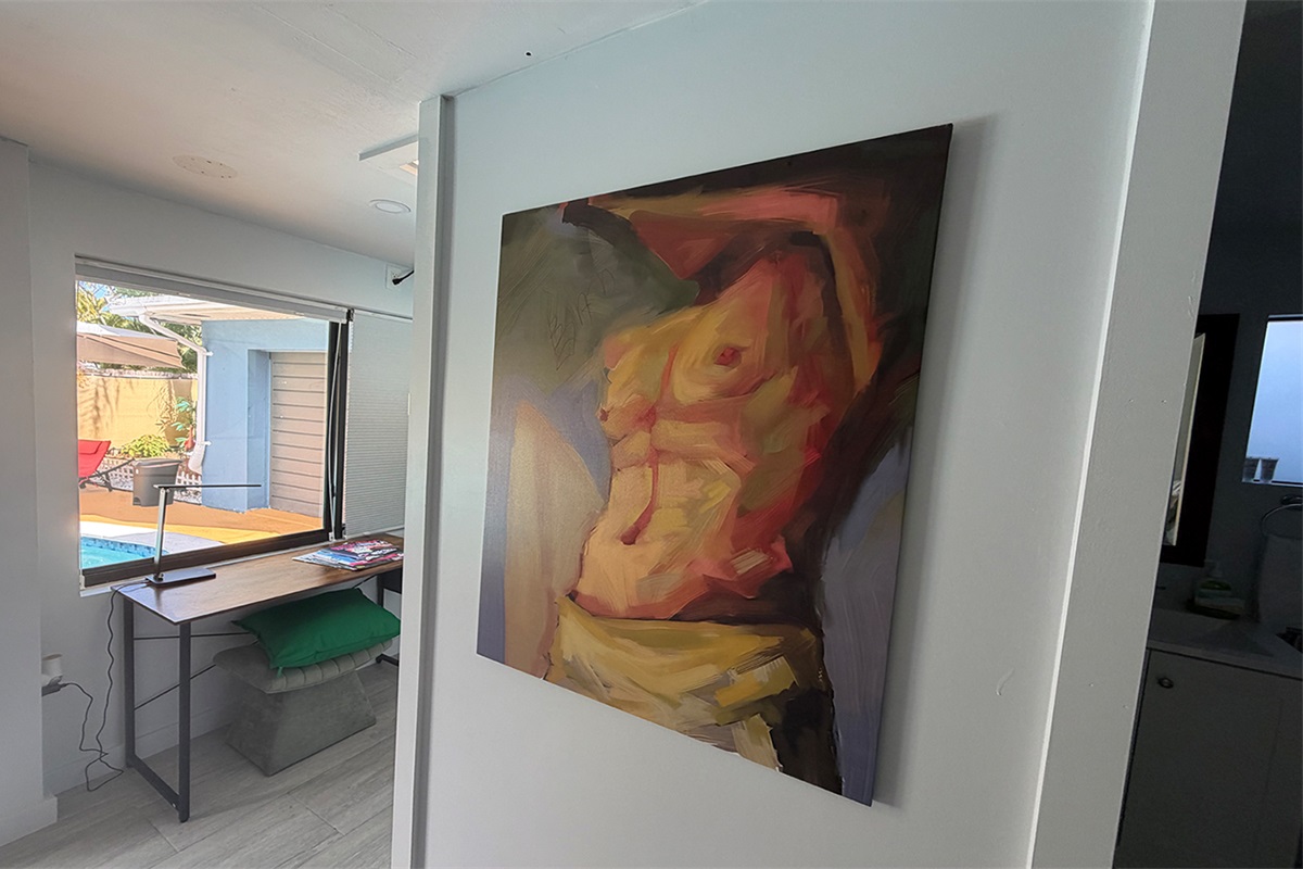 Art-filled details set the tone for a relaxed, private stay.