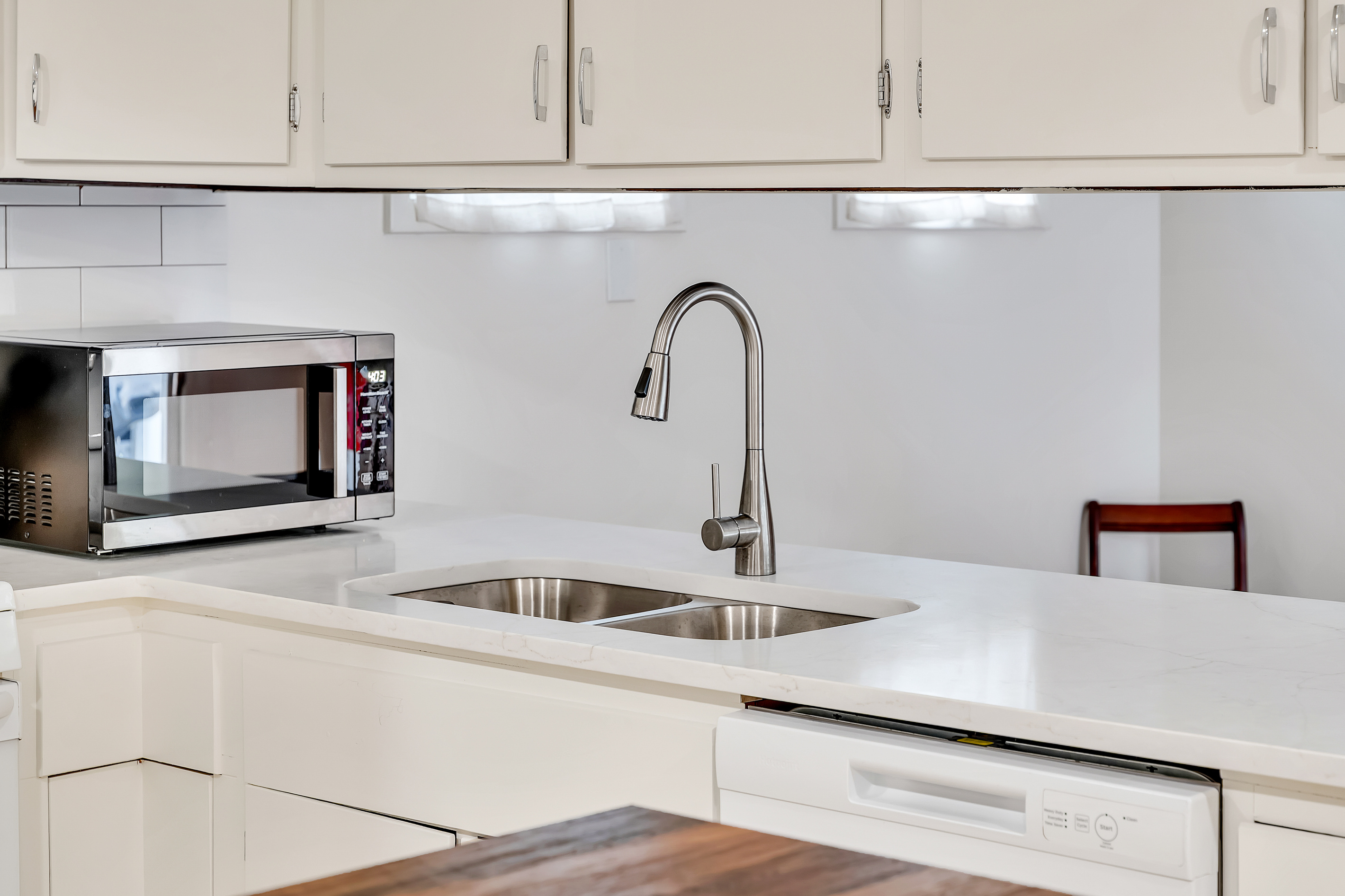 Kitchen – Sink & Dishwasher