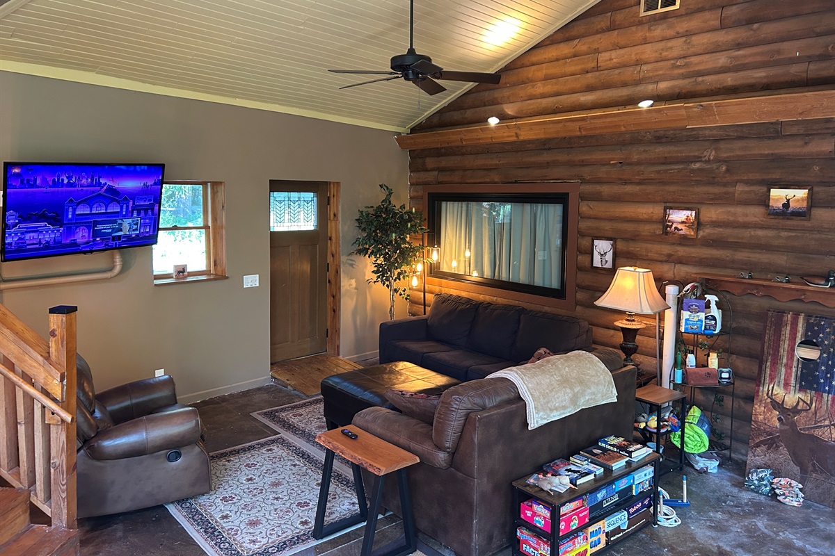 The front door is equipped with a time sensitive electronic lock-providing you with another entry option. The TV has a Roku so you can log into your own streaming accounts to watch your shows.