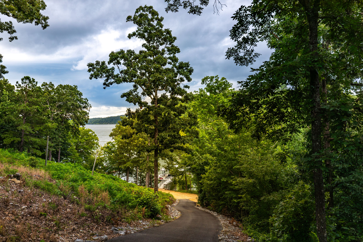 The peaceful drive to Driftwood Retreats dock opens to beautiful lake views and a true sense of getting away together.