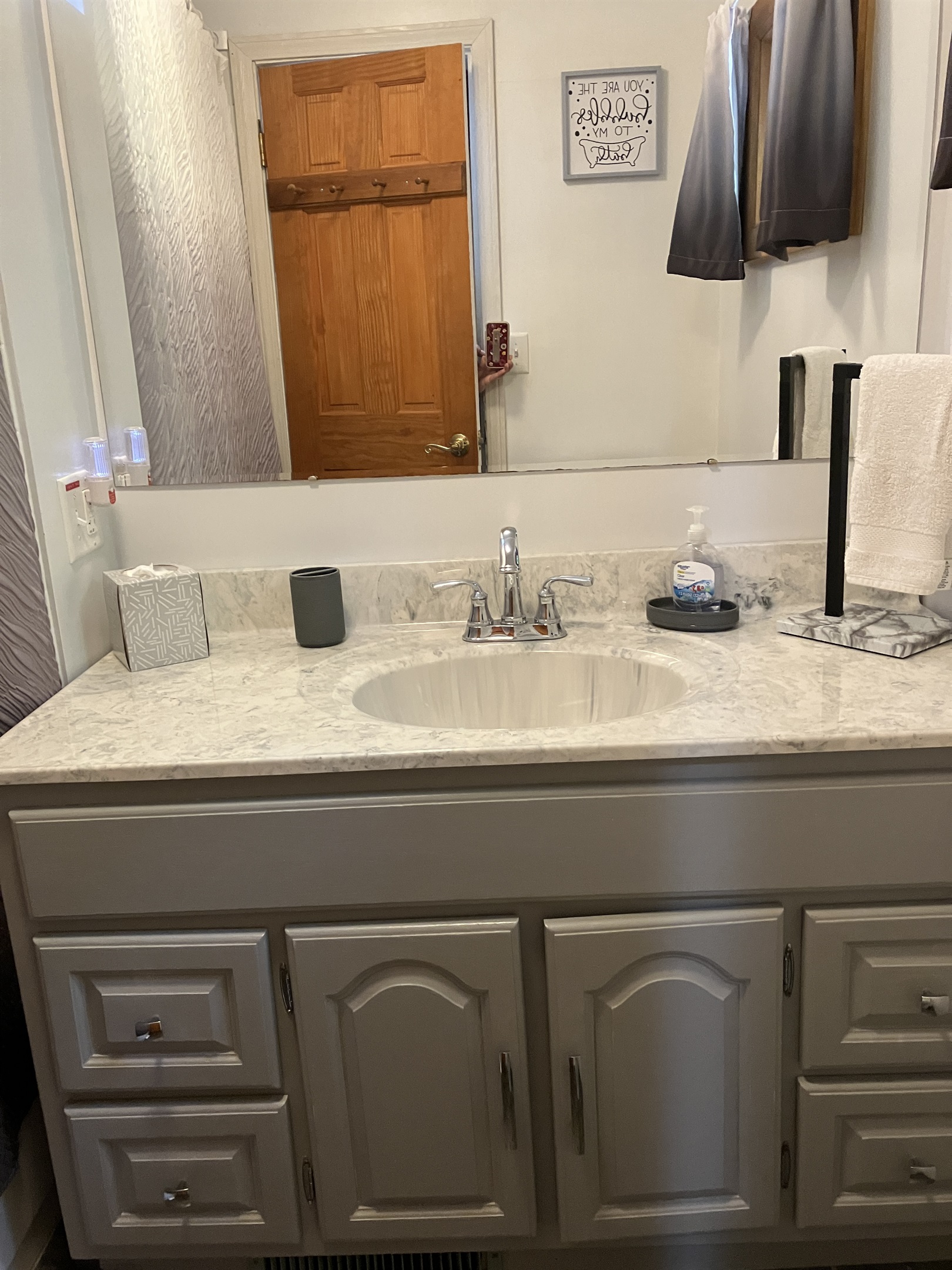 Bath #3 w/ tub/shower