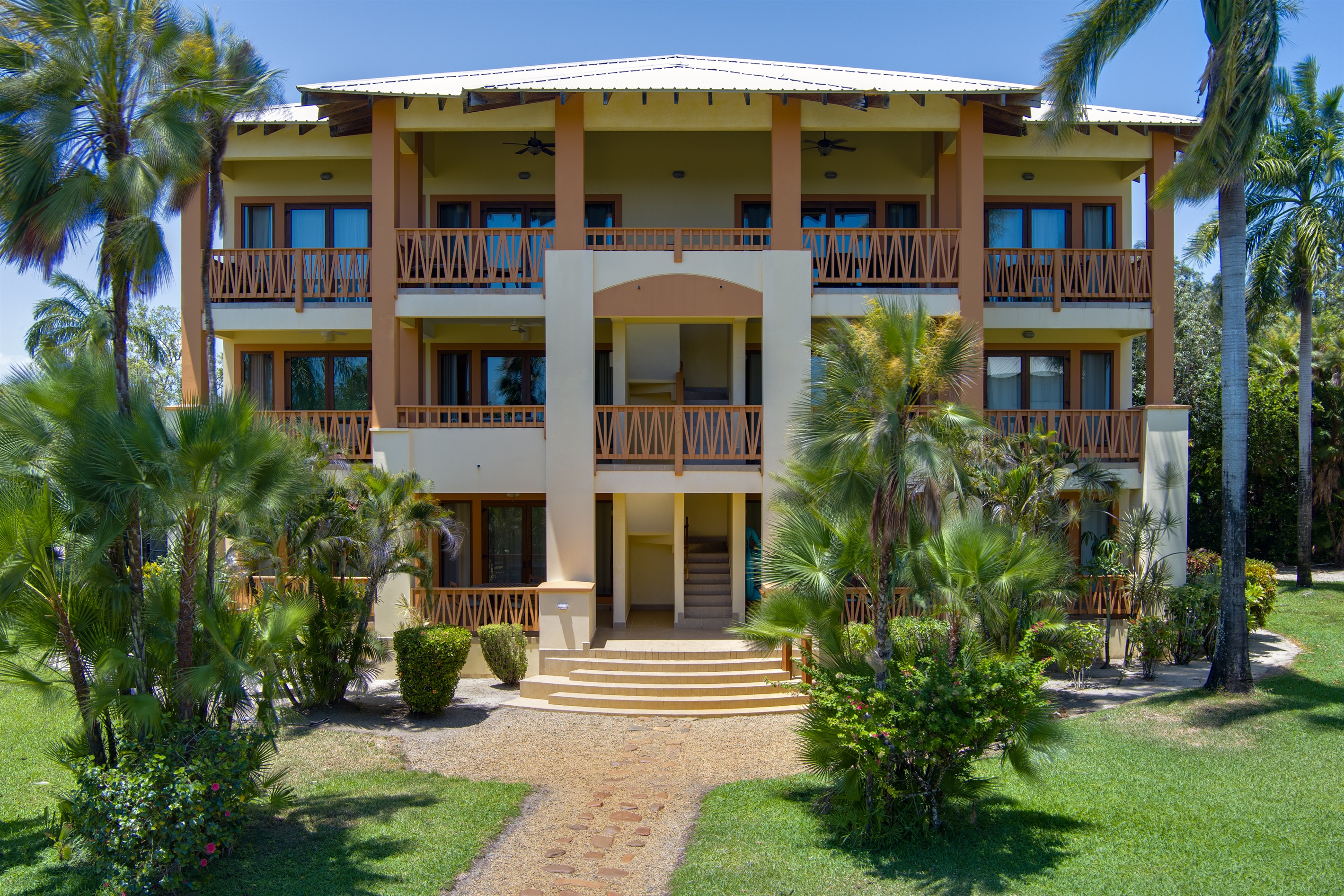 Building 4, Gardens and Front Entrance