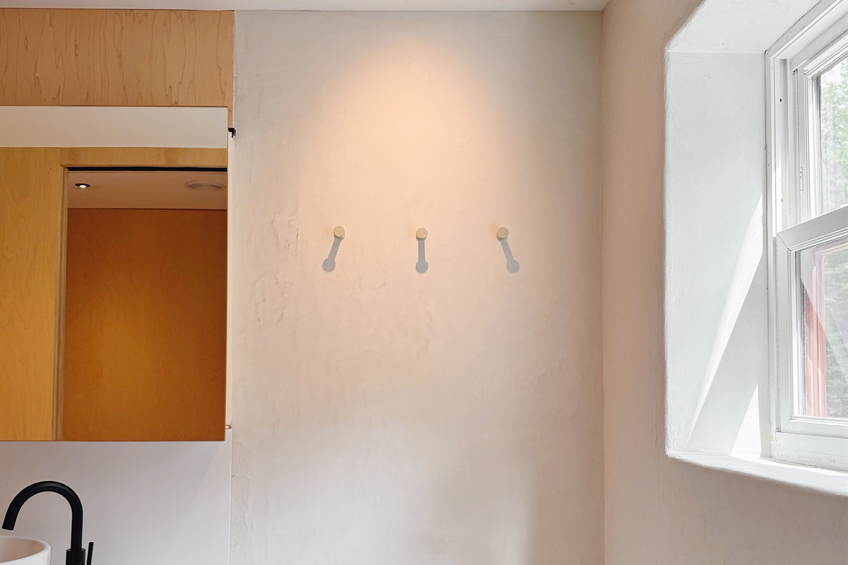 Upstairs shower with bench