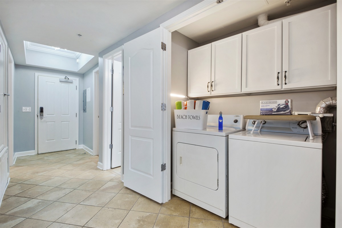 Laundry off the hallway.