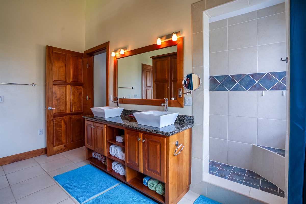 Main Bathroom