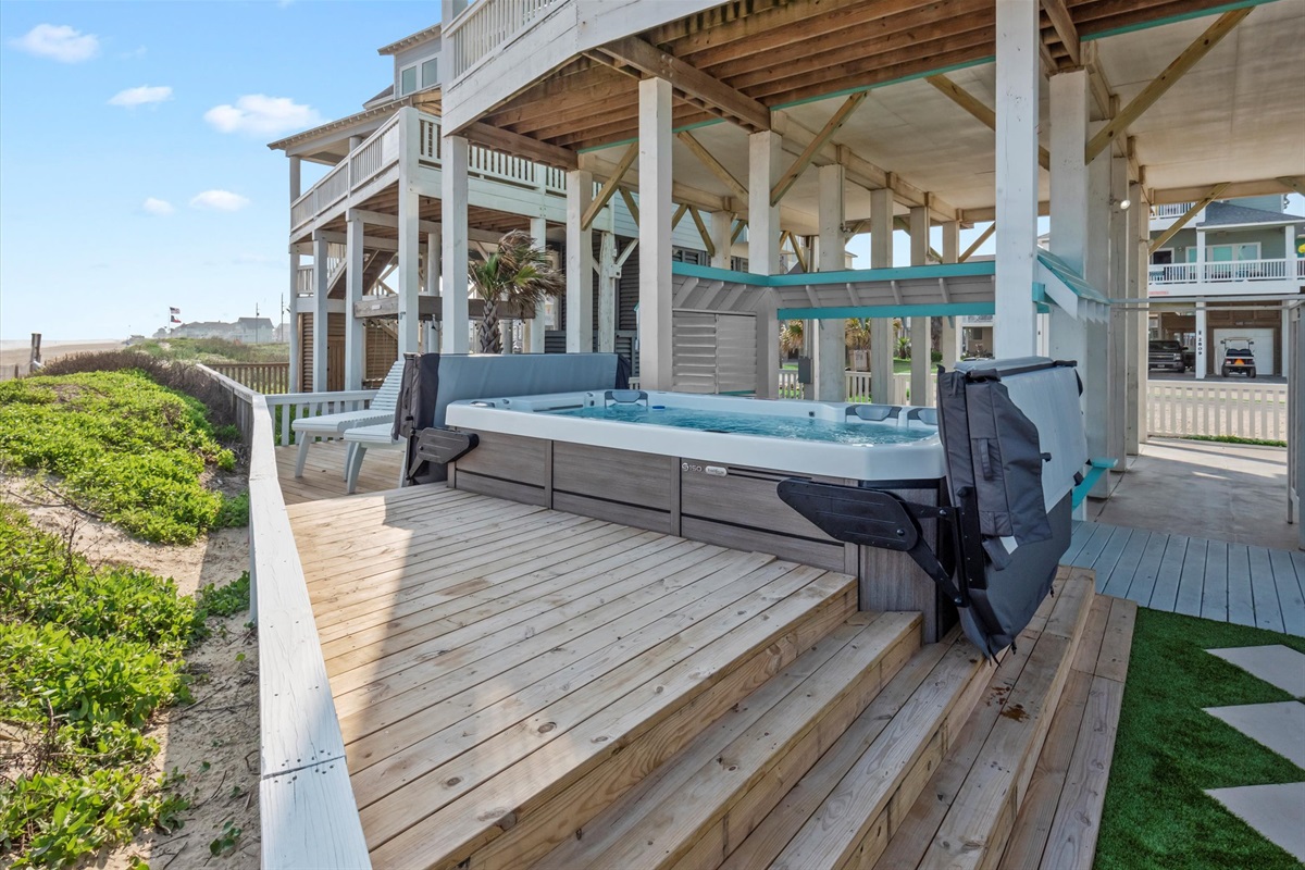 22200d9d9869466ba9992c4b3b06142d Large | Beachhouse | Texas | TX | Vacation Homes | Galveston | Crystal Beach | Kokomo | Breezy Days | Beachfront Elegance | Sunrise Serenity | Southern Sands Property Management, LLC