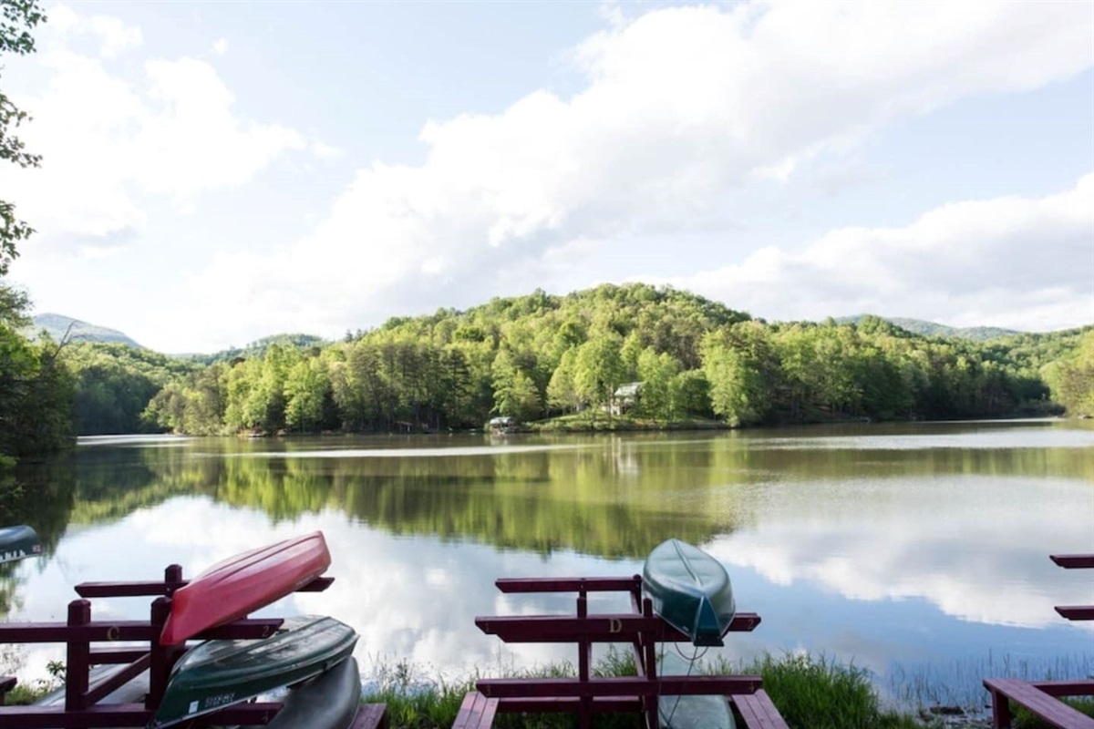 Riverbend amenities: Private lake #1