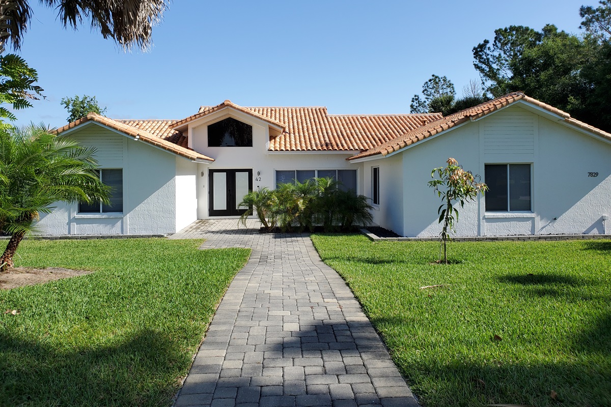 Front view of Tranquility at Swiss - House #42