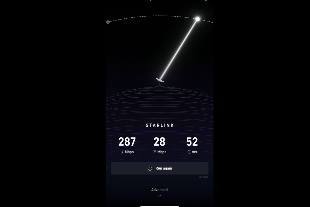 Blazing fast Starlink Wi-Fi: Stay connected with speeds perfect for work or play in paradise!