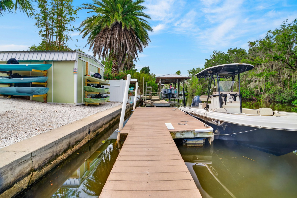 Dock walkway over the canal