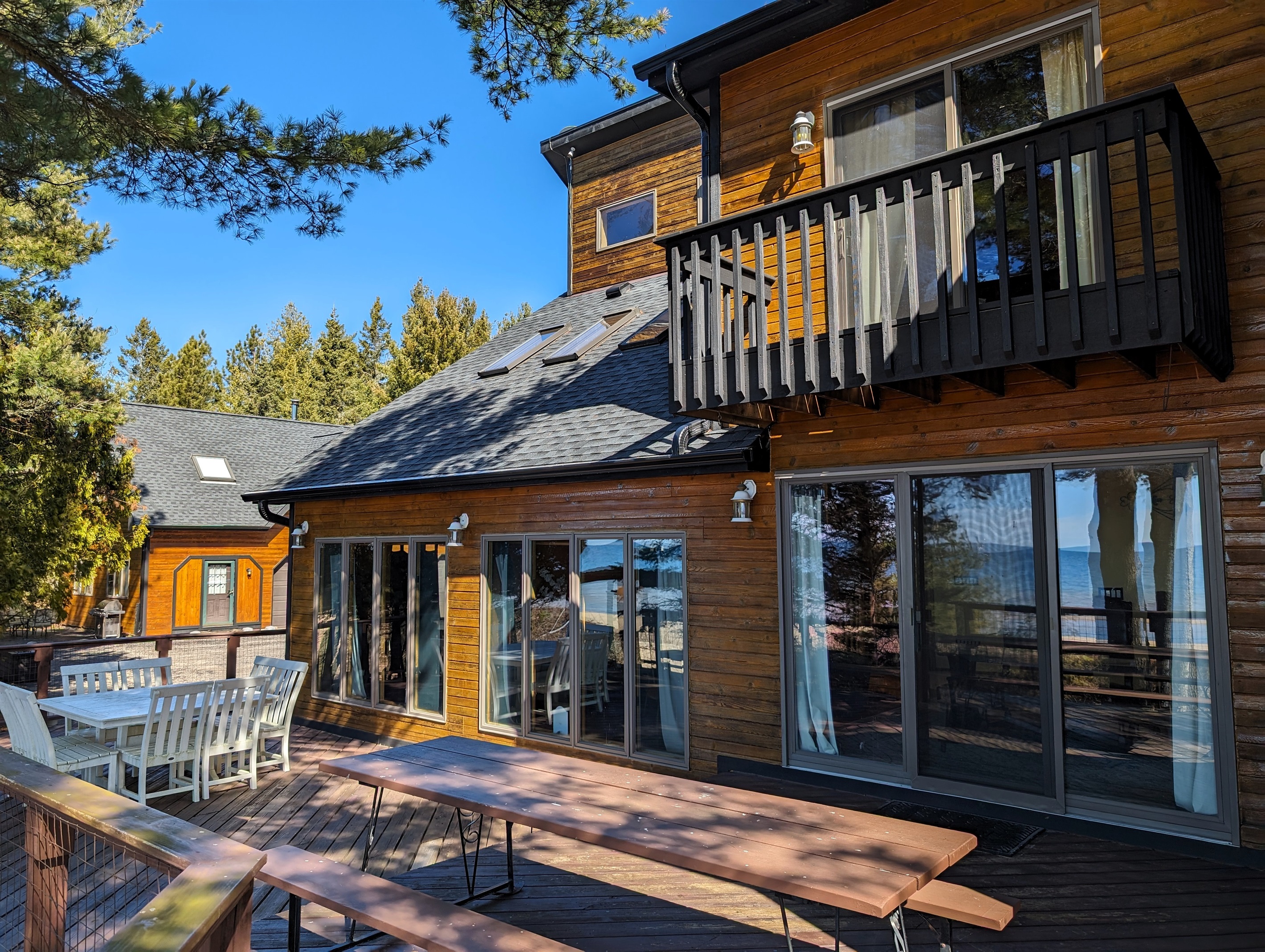 Lakeside Deck