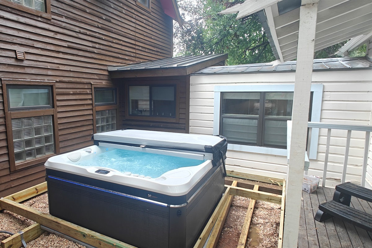 Shared high end hot tub